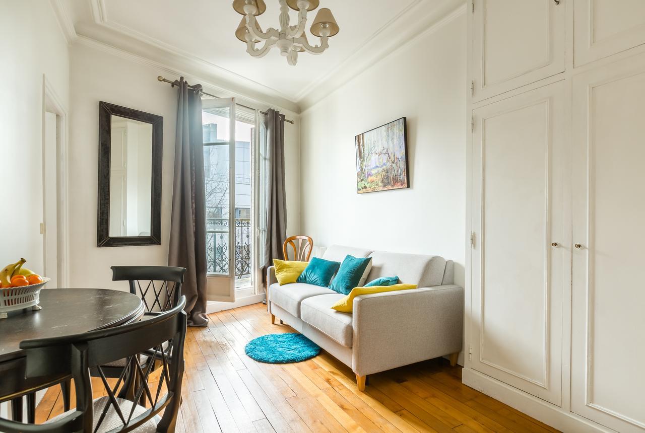 Veeve - Cosy Gambetta Apartment Paris Exterior photo